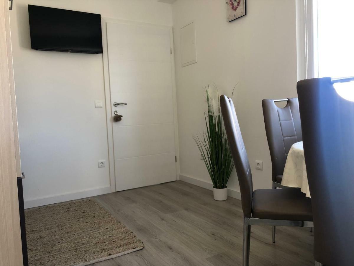 Ferienwohnung Apartman Gabriel Zadar Exterior foto